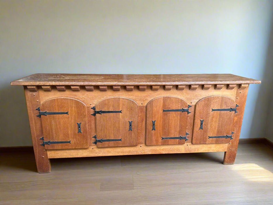 ARCH DOORS OAK RUSTIC SIDEBOARD