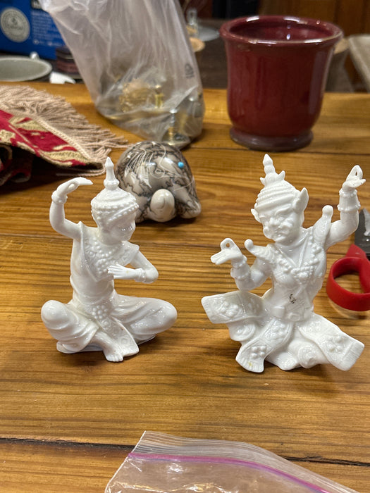 PAIR OF THAI PORCELAIN STATUES