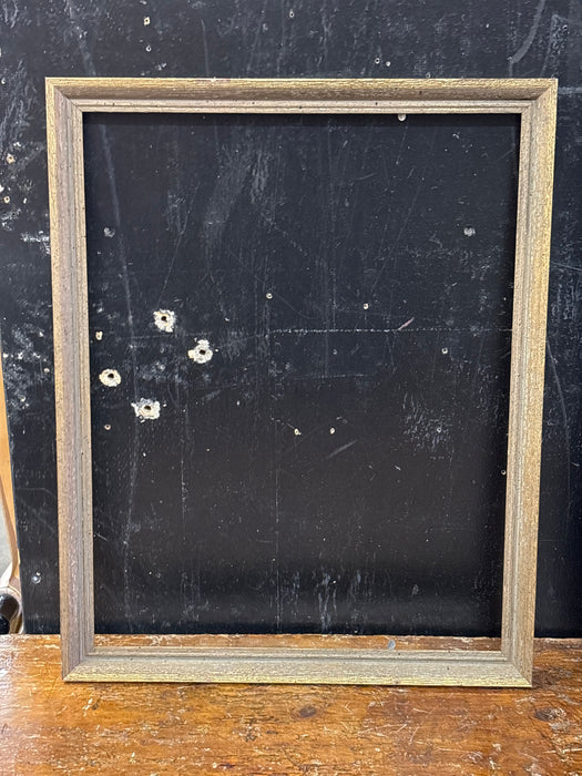 THIN GOLD FRAME WITH ANTIQUE TEXTURE