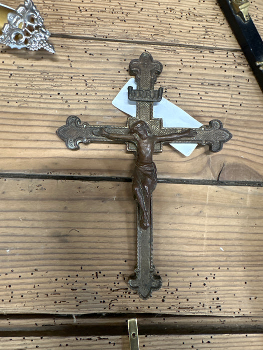 SMALL ORNATED CRUCIIX WITH PATINATED CORPUS