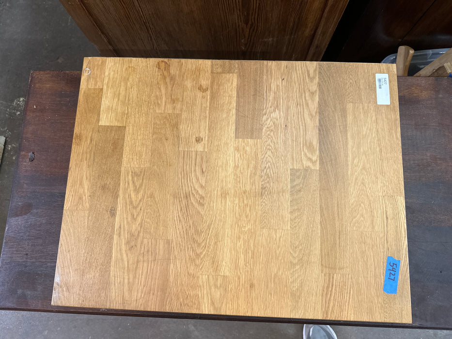 MODERN WOOD CUTTING BOARD