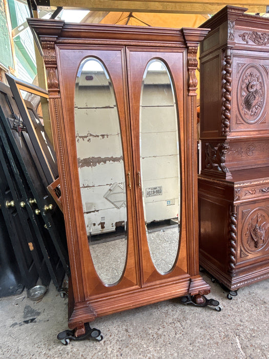FITTED PULASKI FURNITURE BEVELED OVAL MIRROR ARMOIRE
