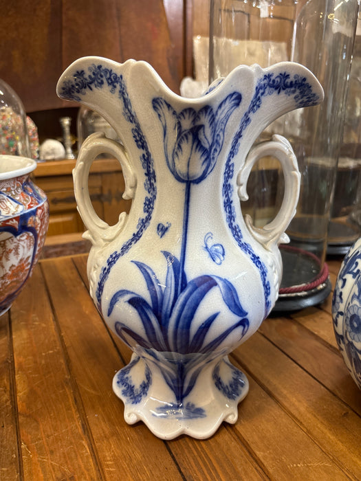 BLUE AND WHITE NOUVEAU TULIP VASE TRANSFERWARE