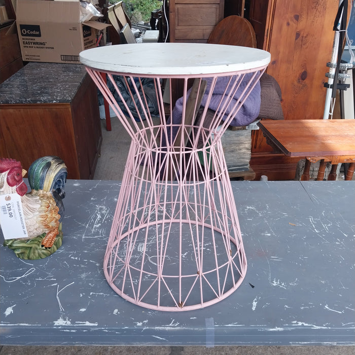 PINK TWIST TABLE