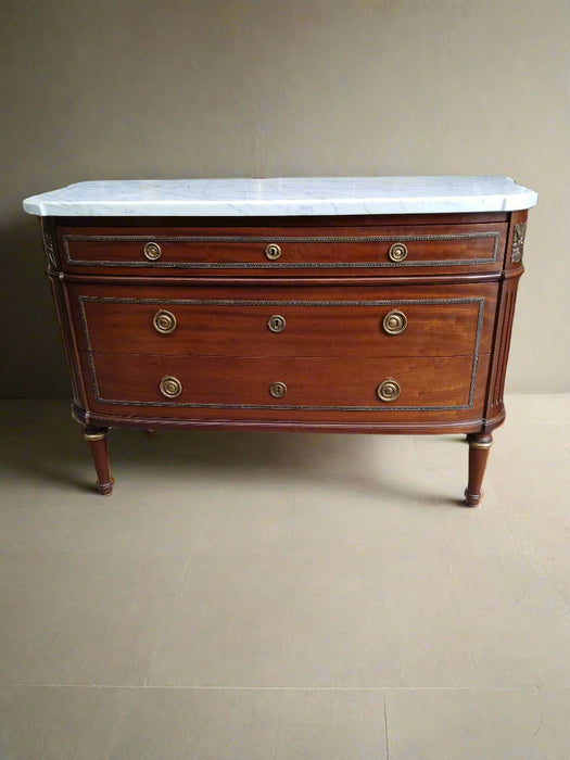 LOUIS XVI CURVED WHITE MARBLE TOP 3 DRAWER MAHOGANY CHEST WITH ORMOLU AND RING PULLS