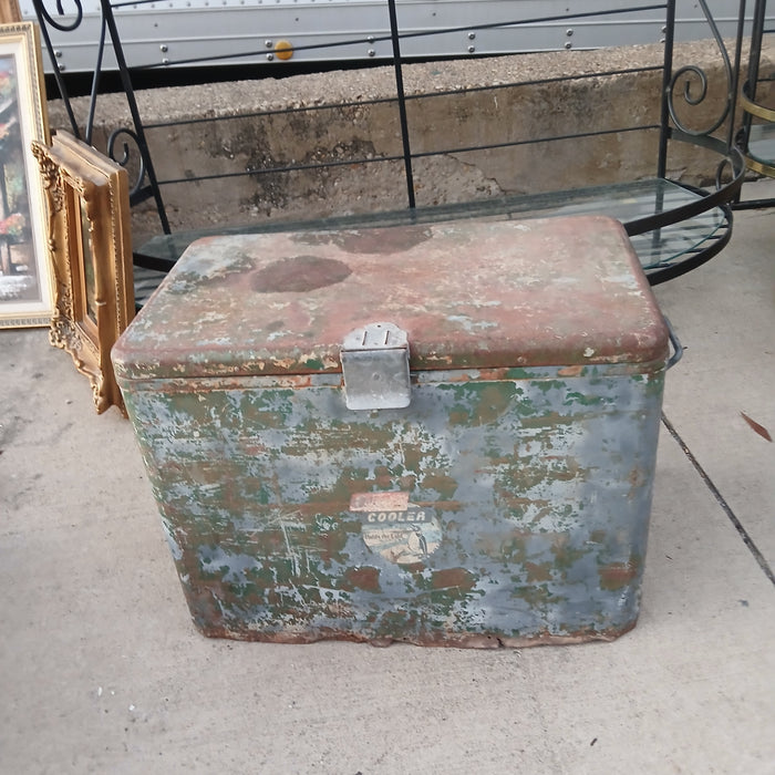 VINTAGE COLEMAN COOLER