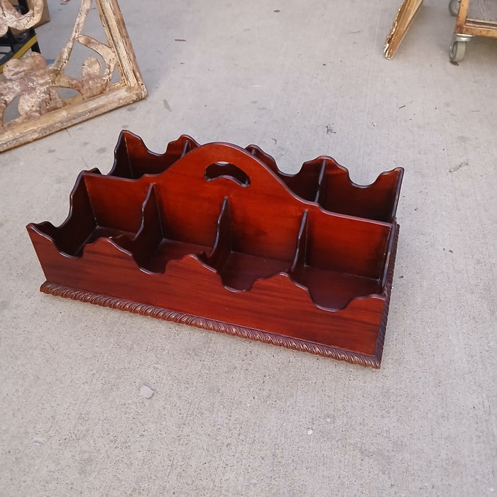 LARGE MAHOGANY GEORGIAN STYLE DECANTER TRAY