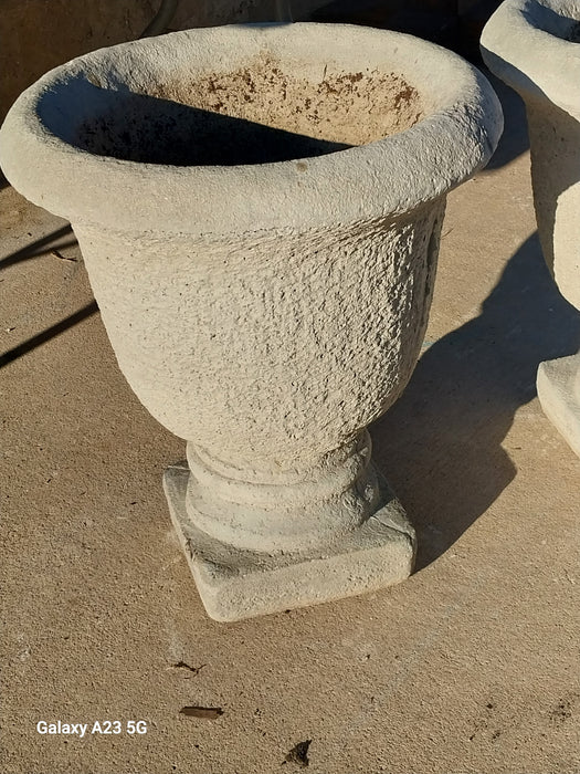 PAIR OF CONCRETE PLANTER POTS ROUGH TEXTURE