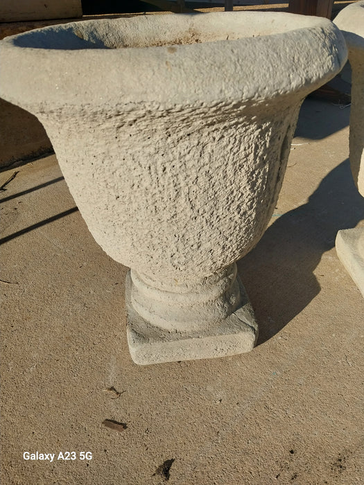 PAIR OF CONCRETE PLANTER POTS ROUGH TEXTURE
