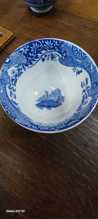 PAIR OF SPODE BLUE AND WHITE TEA CUPS