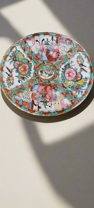 ROSE FAMILLE DINNER PLATE