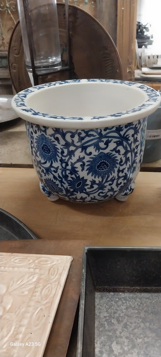 BLUE AND WHITE ASIAN JARDINIERE