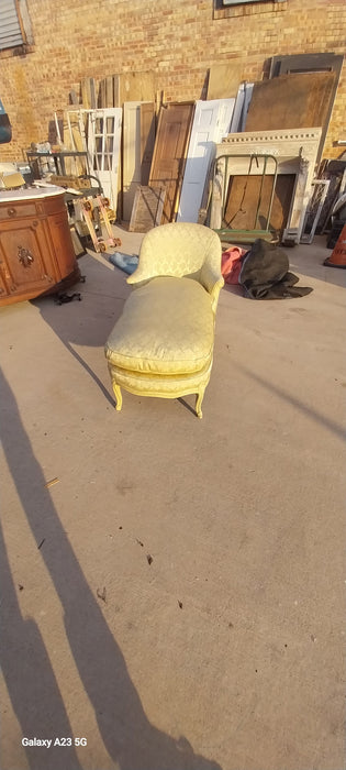 LOUIS  XV STYLE CHAISE IN YELLOW UPHOLSTERY