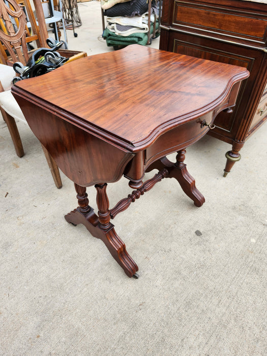 LOUIS PHILIPPE DROP SIDE WORK TABLE