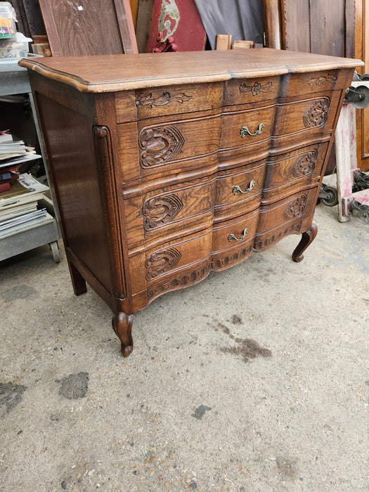 LOUIS XV CARVED OAK 3 DRAWER COMMODE