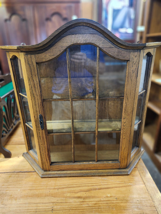 DOMED TOP OAK HANGING CABINET