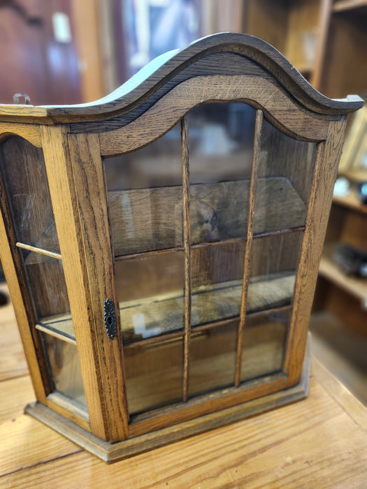 DOMED TOP OAK HANGING CABINET