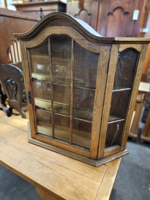 DOMED TOP OAK HANGING CABINET