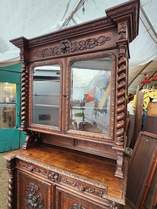 LOUIS XIII BARLEY TWIST OAK  BUFFET