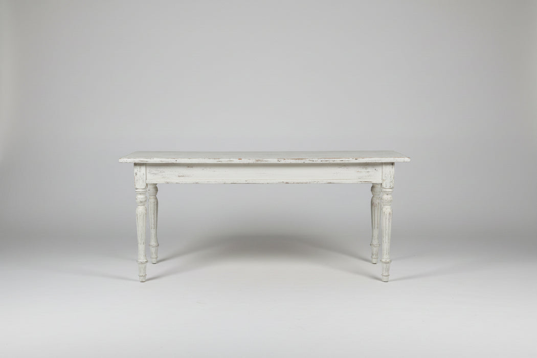 SMALL PAINTED BEAD BOARD DISPLAY TABLE