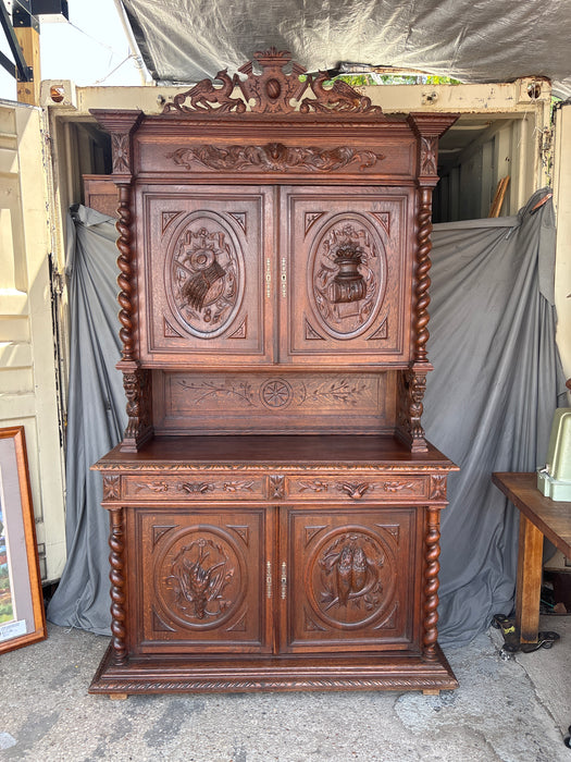 LOUIS XIII FRENCH HUNT BOARD WITH PEDIMENT