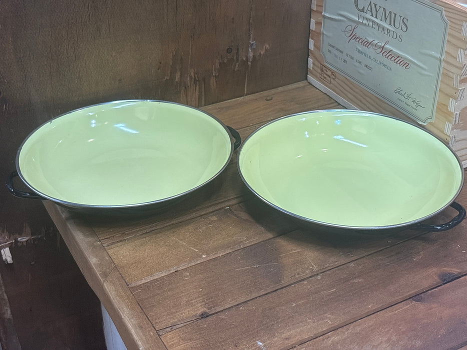 PAIR OF MEDIUM YELLOW YUGOSLAVIA SAUTÉ PANS