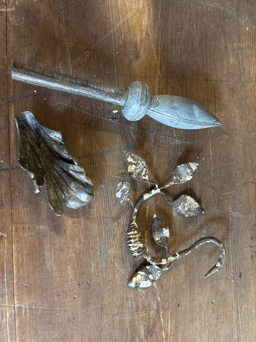 PEWTER FINIAL