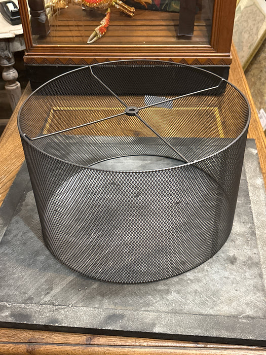METAL MESH LAMP SHADE