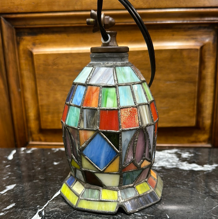 STAINED GLASS SMALL SHADE
