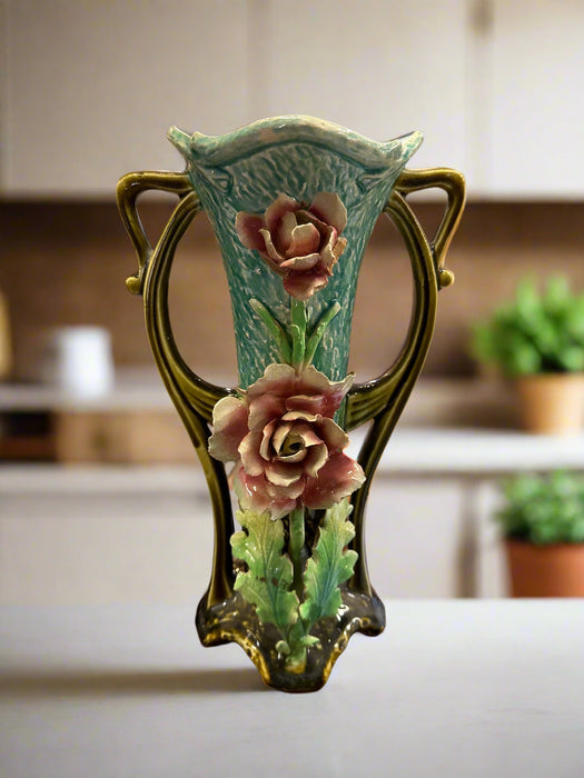 MAJOLICA BARBATINE VASE WITH BIG OLE CHIP