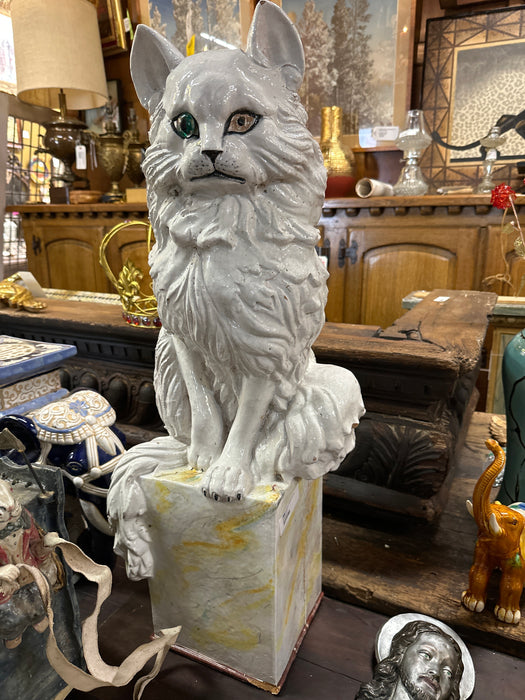 GLAZED ITALIAN TERRACOTTA WHITE CAT
