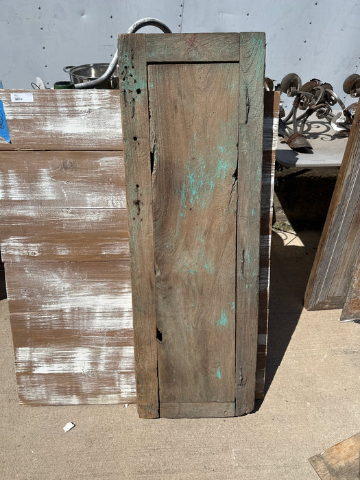 PRIMITIVE WINDOW SHUTTER