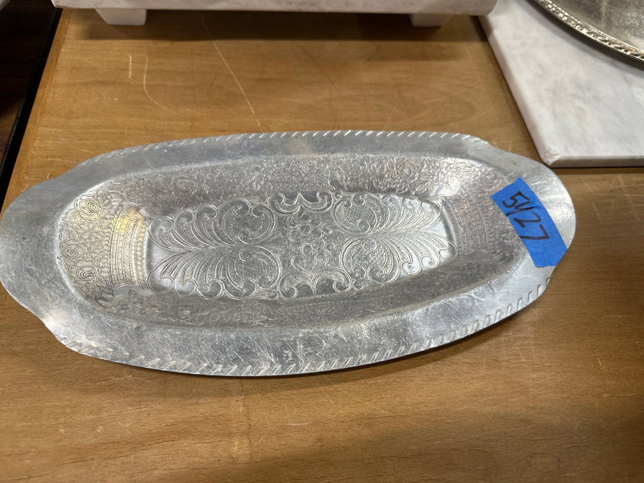 HAMMERED ALUMINUM TRAY