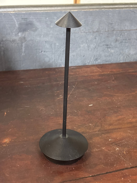SMALL MUSHROOM STYLE LAMP