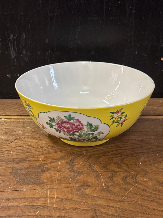 CHINESE YELLOW PORCELAIN BOWL