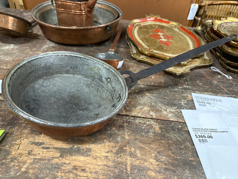 MEDIUM COPPER FRY PAN