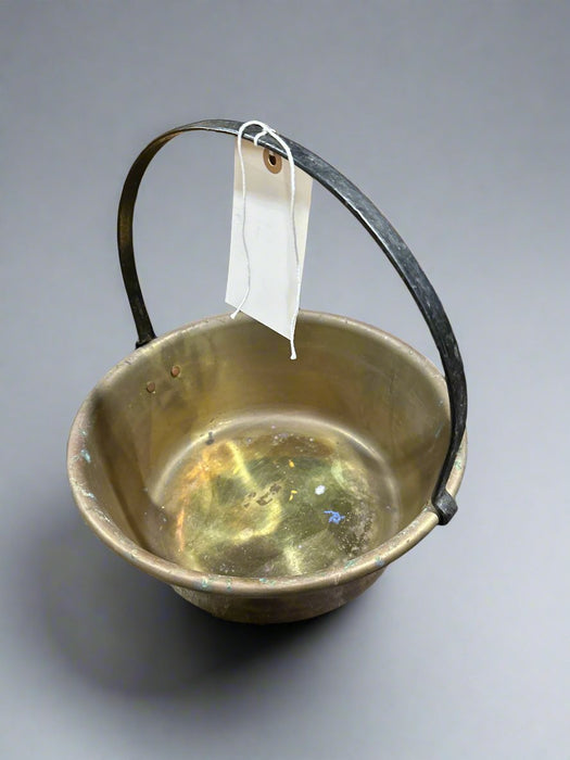 MEDIUM BRASS JELLY PAN