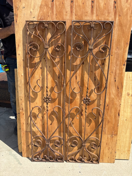 FLORAL SCROLLY PANEL 1 OF 2