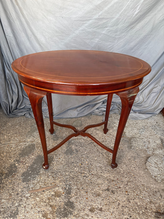 STRING INLAID QUEEN ANNE OVAL TABLE