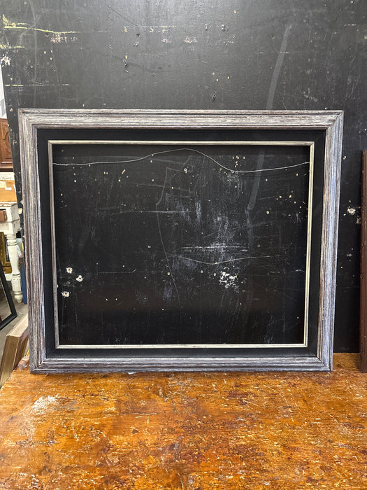 DRIFTWOOD GRAY FRAME WITH BLACK FILET