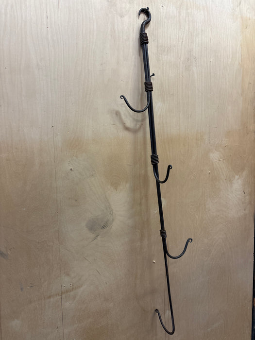 IRON HANGER