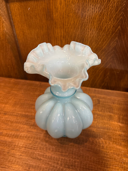 SMALL FENTON LIGHT BLUE RUFFLED VASE