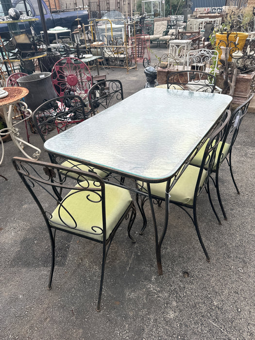 PATIO DINING SET WITH 6 CHAIRS AND GLASS TOP TABLE