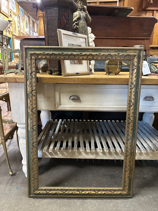 SHABBY GOLD AND GREEN FRAME