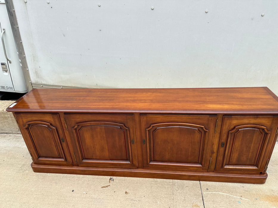 CHERRY SIDEBOARD WITH ARCHED DOORS