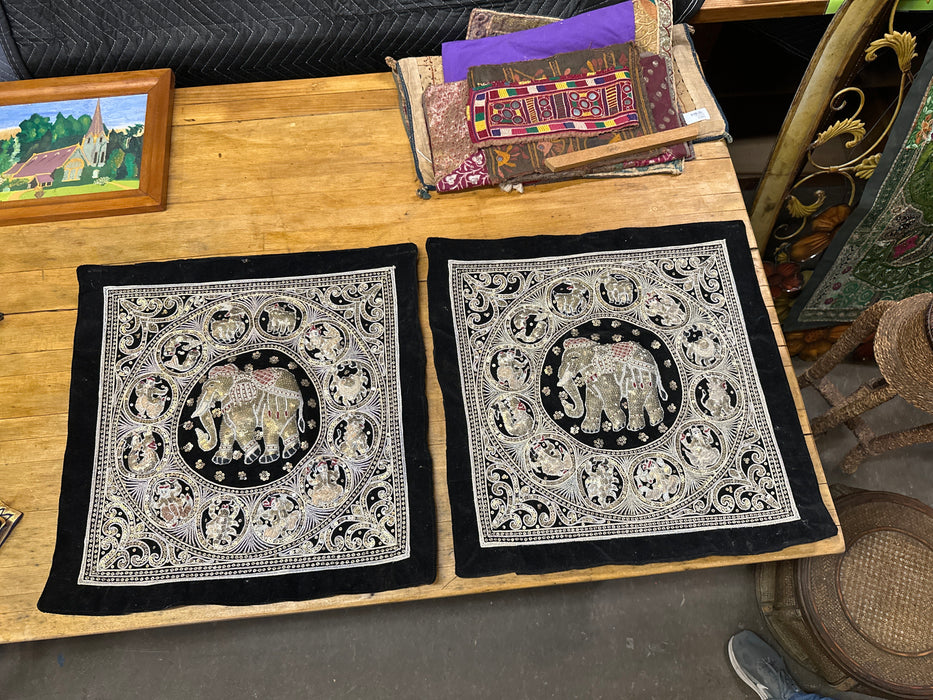 PAIR OF BLACK KALAGA'S