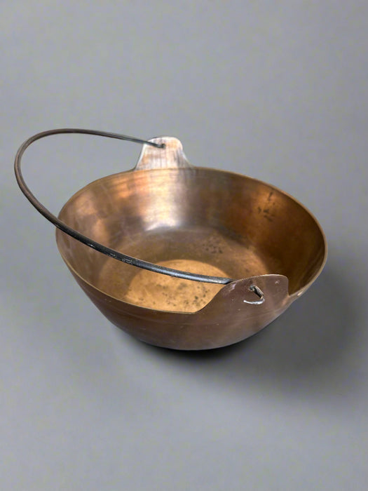 SMALL JAPANESE COPPER POT WITH IRON HANDLE