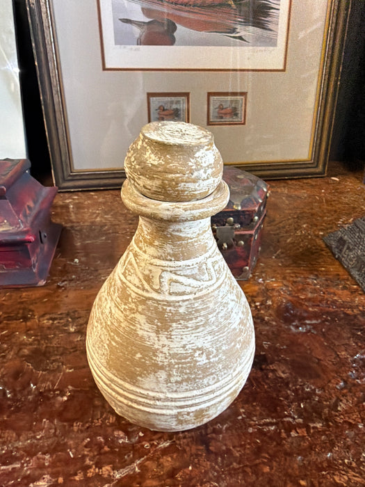 SMALL POTTERY JAR WITH LID