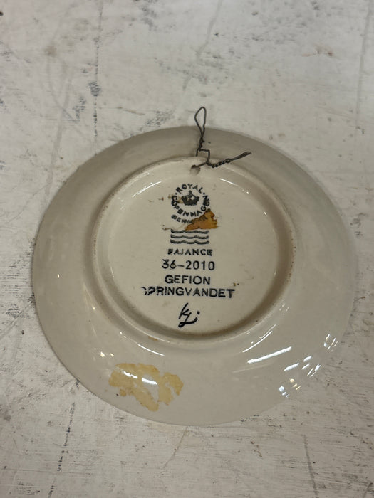 ROYAL COPENHAGEN GEFION FOUNTAIN BUTTER PAT