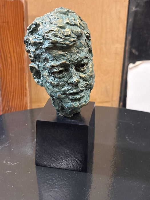 GREEN COMPOSITION JOHN F KENNEDY HEAD
